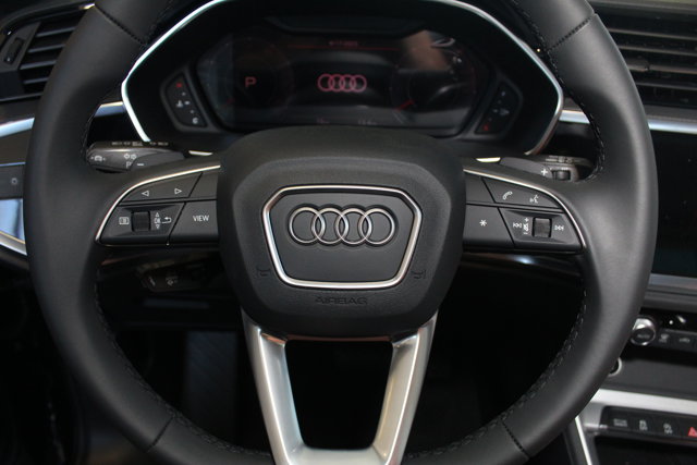 Vehicle image 15 of 28