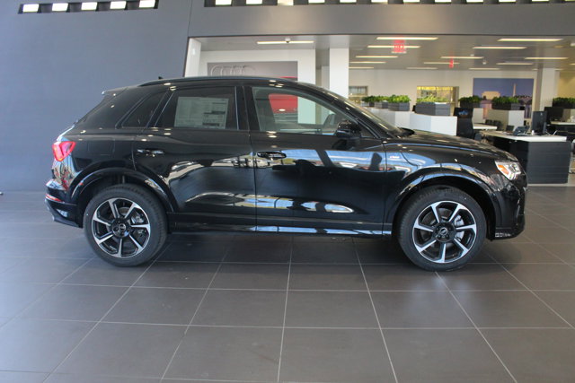 Vehicle image 4 of 27