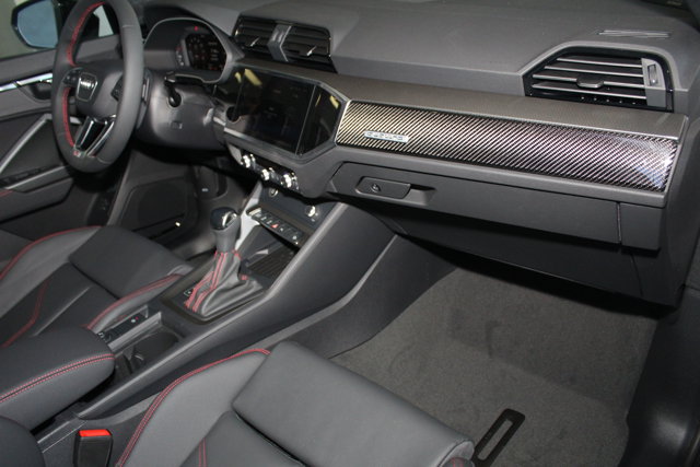 Vehicle image 23 of 27