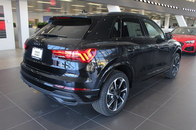 Vehicle image 5 of 27