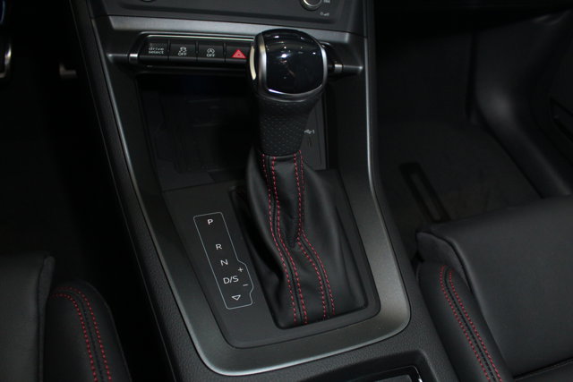 Vehicle image 13 of 27