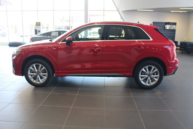 Vehicle image 7 of 27