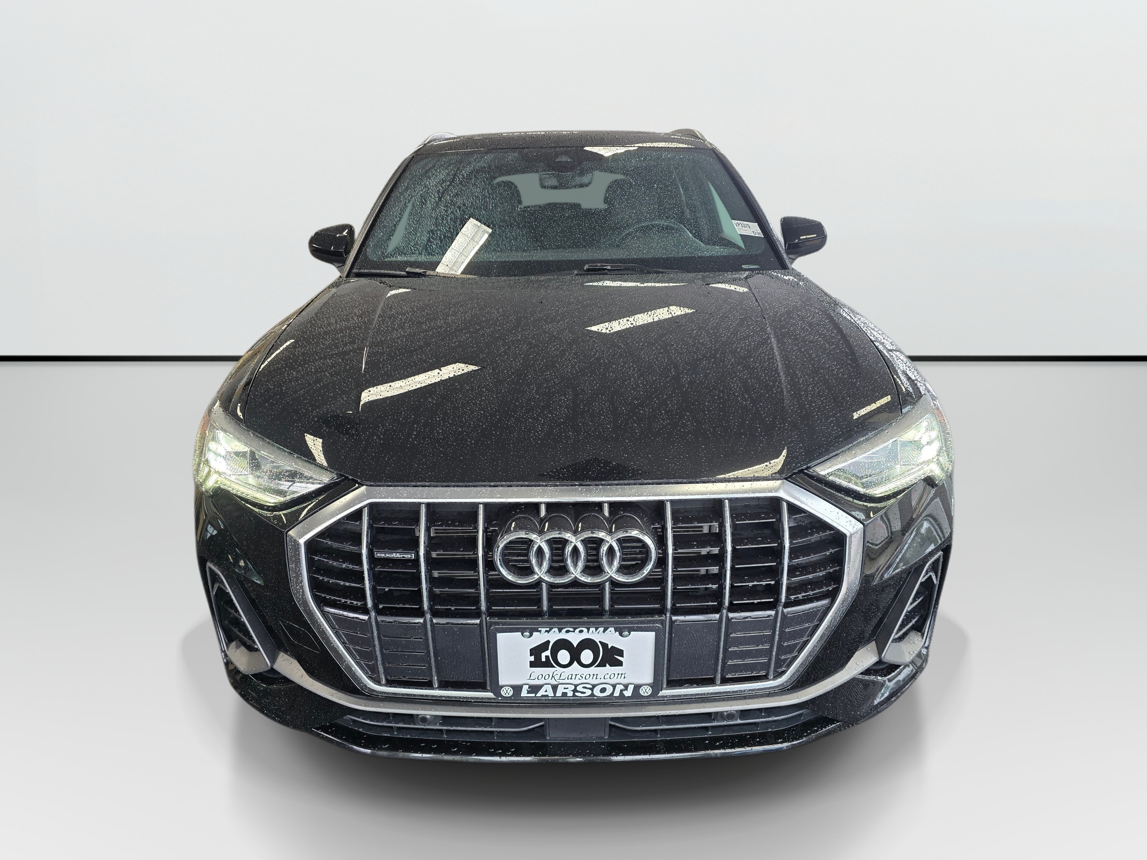2025 Audi Q3 S Line Premium Image 3 of 44