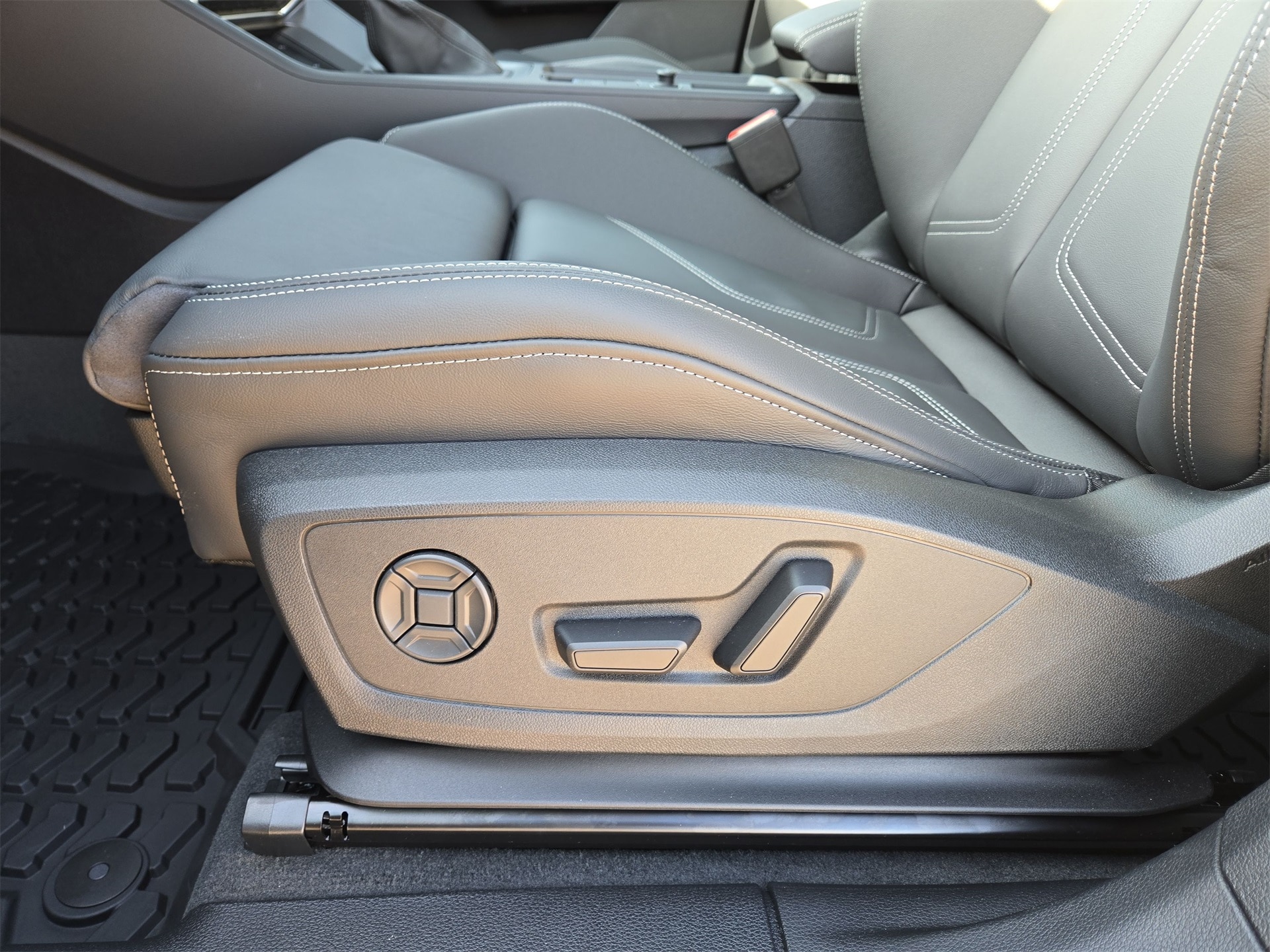 2025 Audi Q3 S Line Premium Image 22 of 22