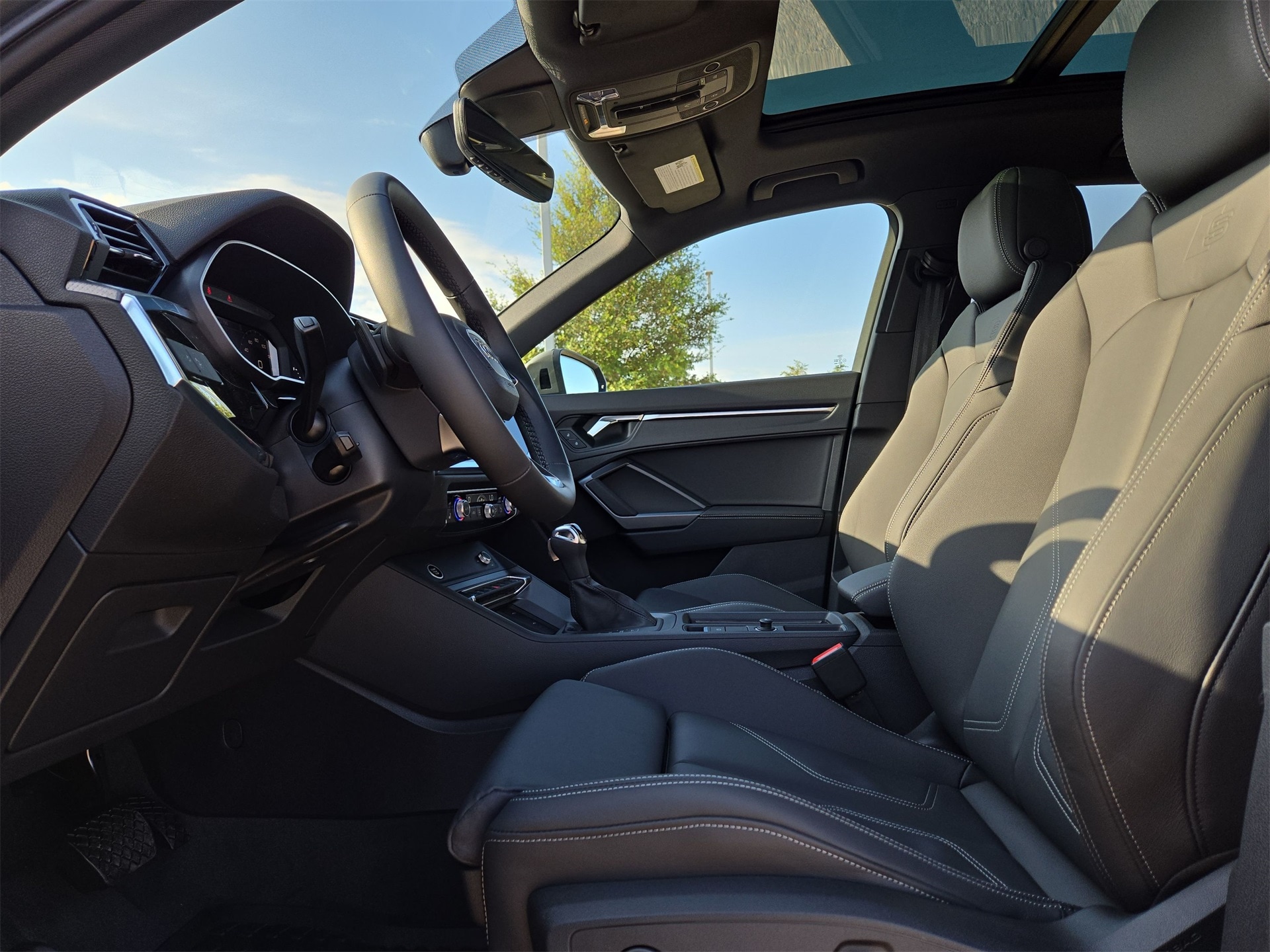 2025 Audi Q3 S Line Premium Image 14 of 22