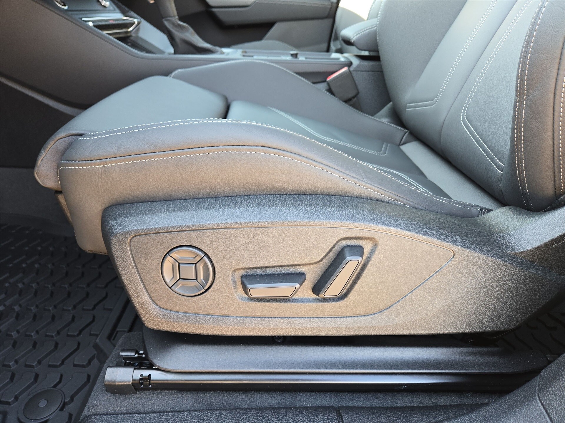 2025 Audi Q3 S Line Premium Image 22 of 22