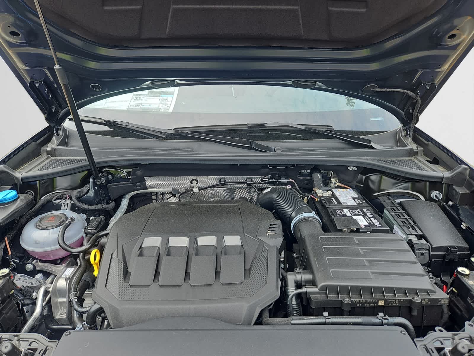 Vehicle image 8 of 20