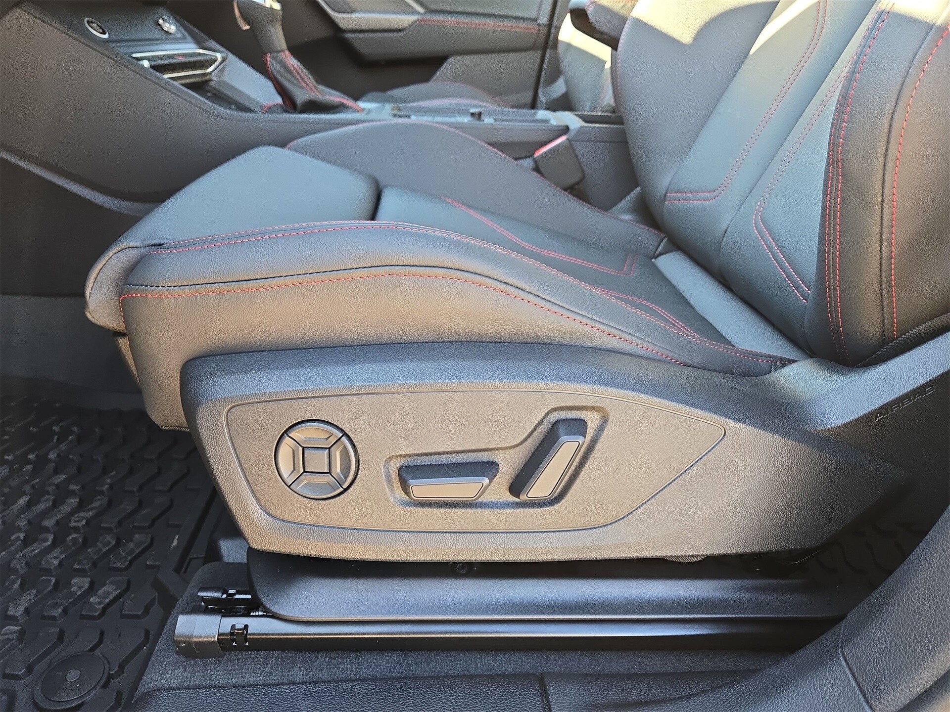 2025 Audi Q3 S Line Premium Plus Image 15 of 22