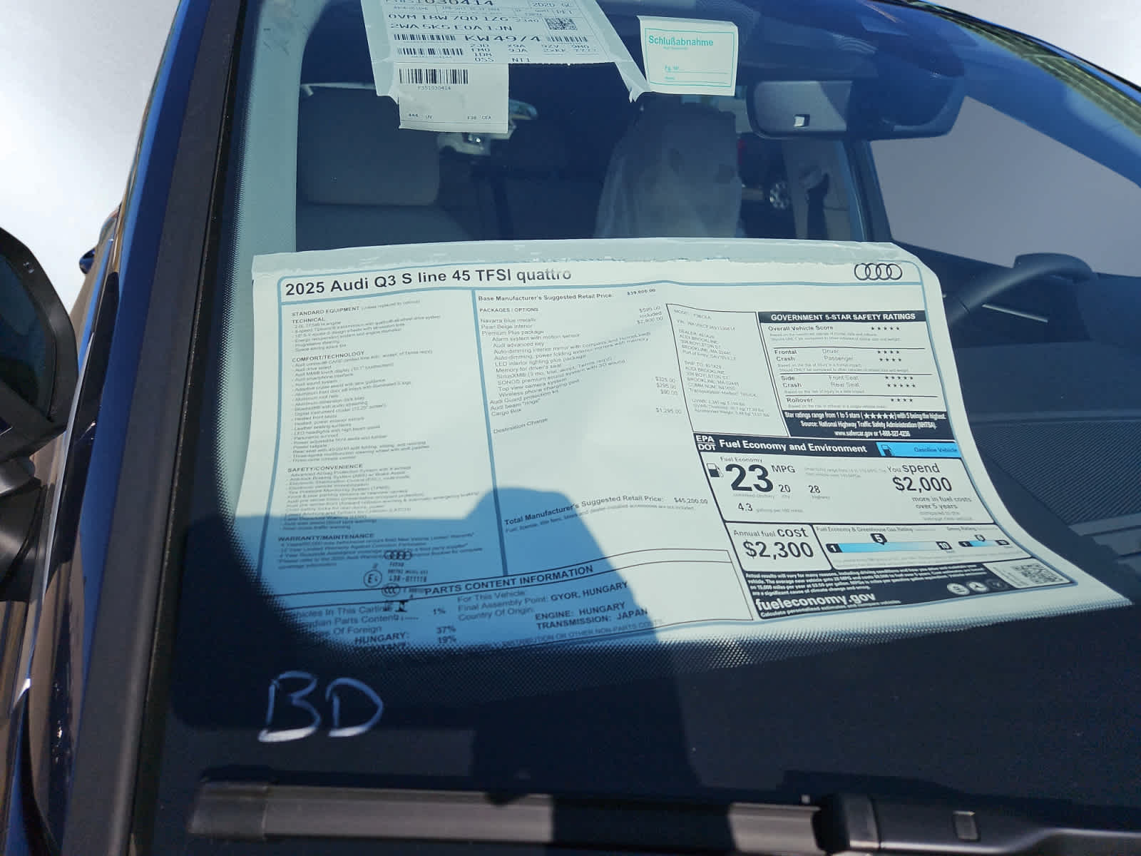 Vehicle image 14 of 20