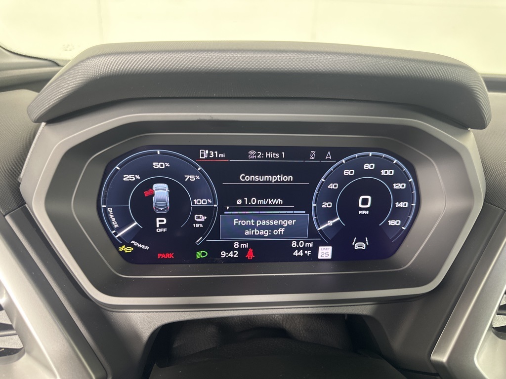 Vehicle image 15 of 20