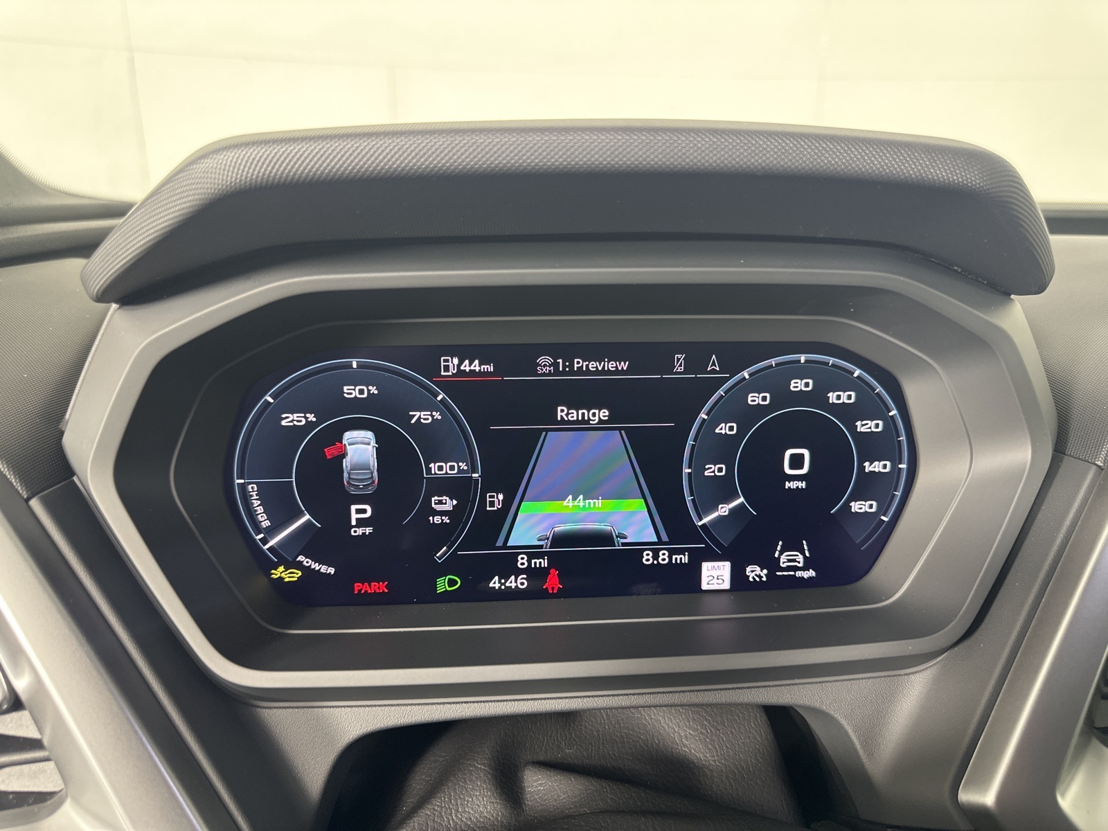 Vehicle image 14 of 19
