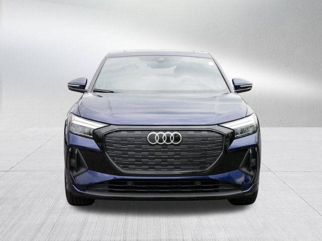 Vehicle image 2 of 35