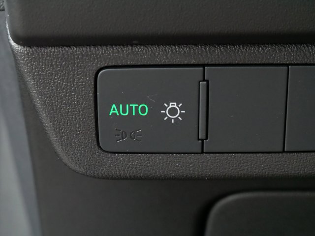 Vehicle image 29 of 35