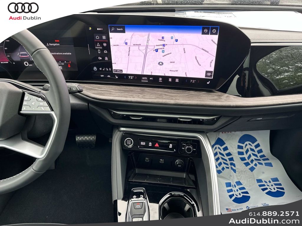 Vehicle image 28 of 31