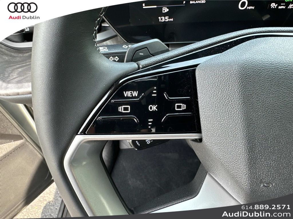 Vehicle image 16 of 31