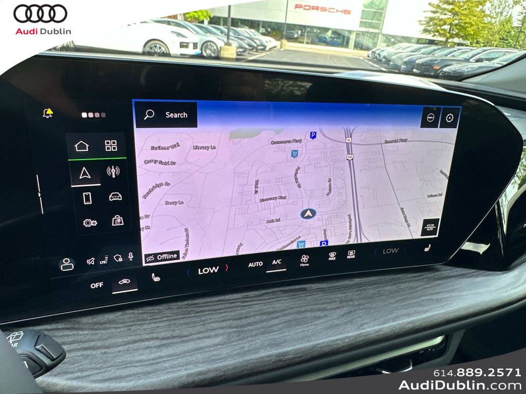 Vehicle image 18 of 31