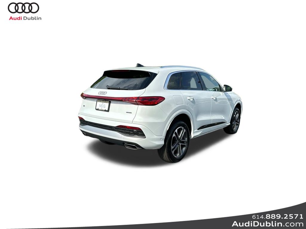 Vehicle image 5 of 31