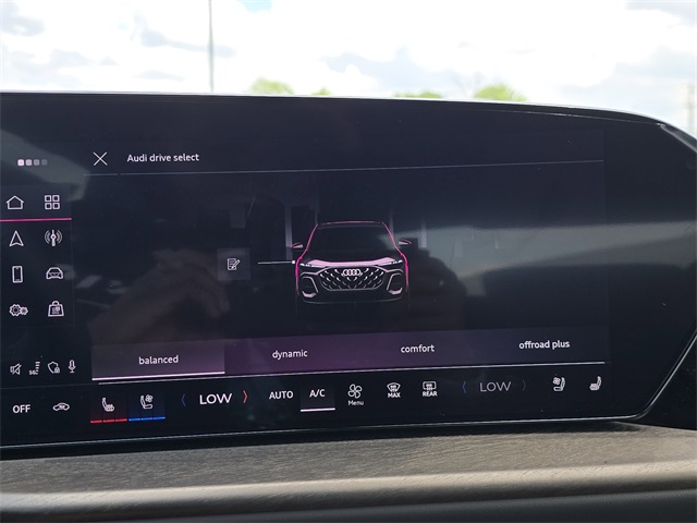 Vehicle image 16 of 27