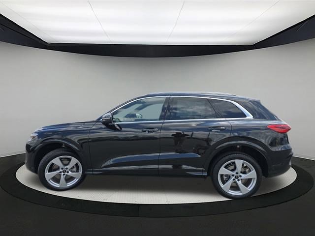 Vehicle image 7 of 27