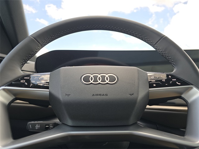 Vehicle image 23 of 27