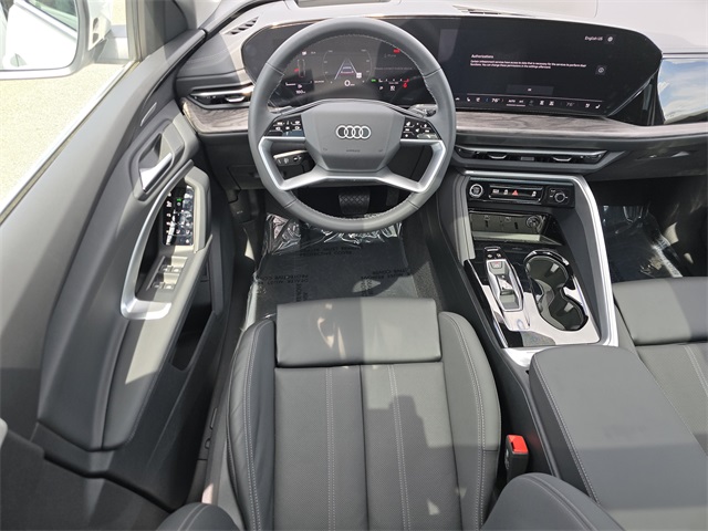 Vehicle image 21 of 27