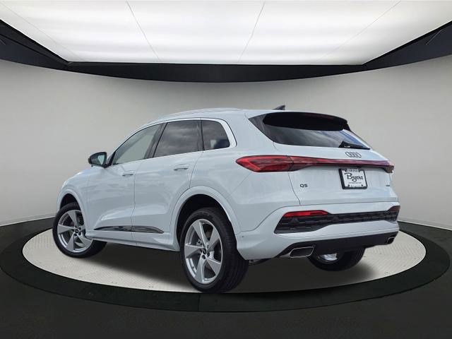 Vehicle image 7 of 27