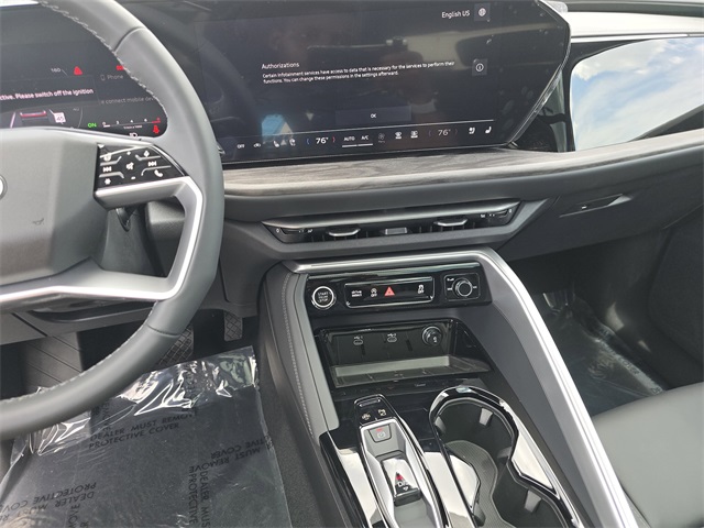 Vehicle image 24 of 27