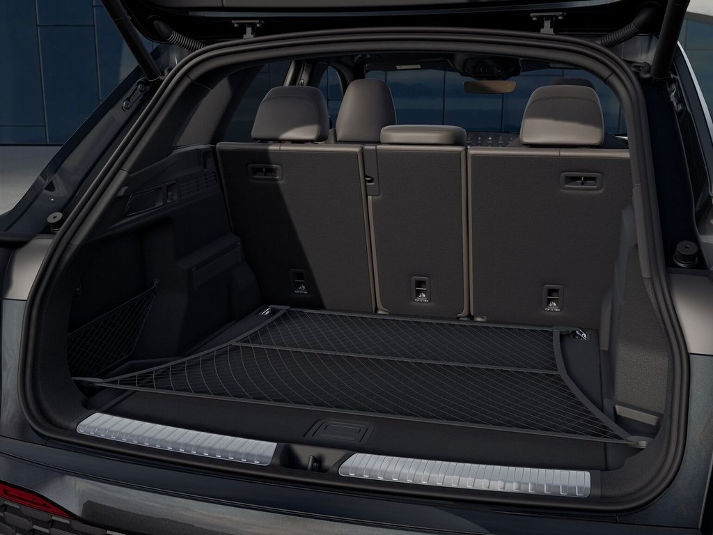 Vehicle image 7 of 10