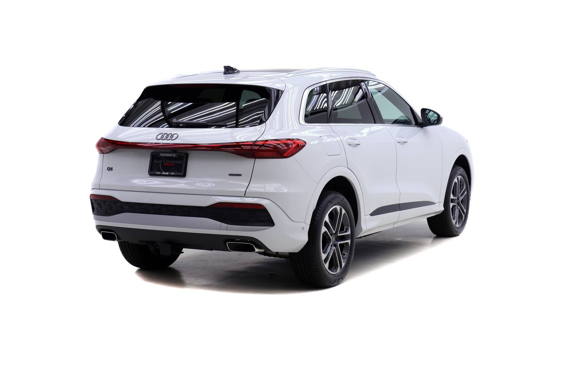 2025 Audi Q5 Premium Plus Image 3 of 25