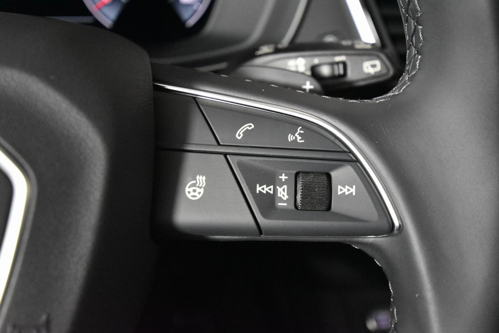 Vehicle image 19 of 19