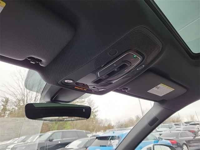 Vehicle image 40 of 40