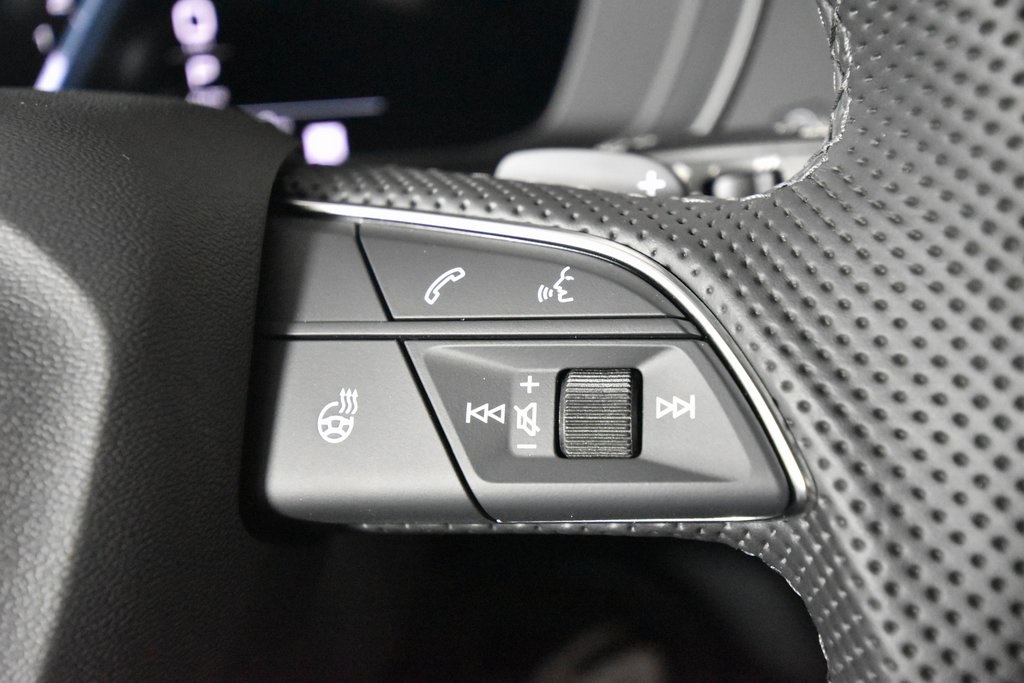 Vehicle image 19 of 19