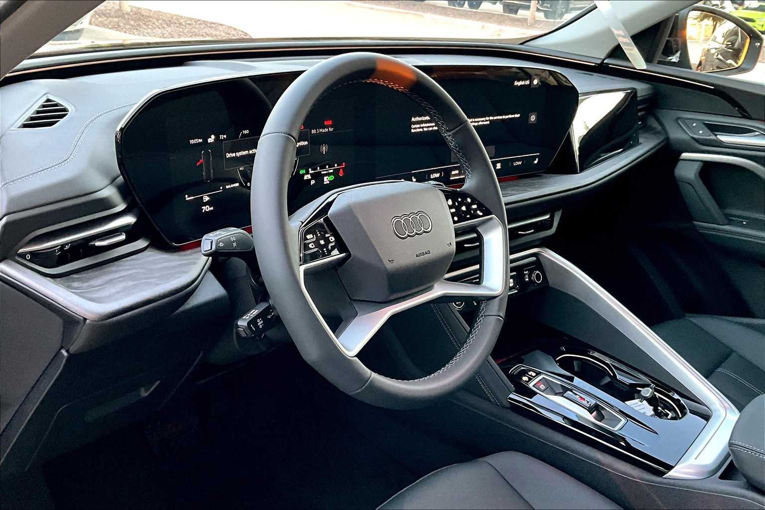 2025 Audi Q5 Premium Image 10 of 19