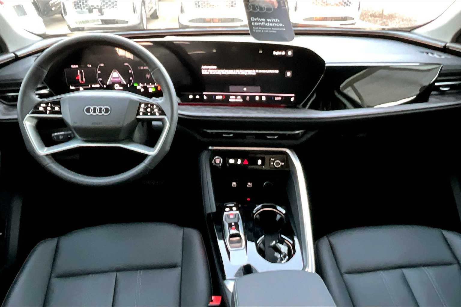 2025 Audi Q5 Premium Image 9 of 19