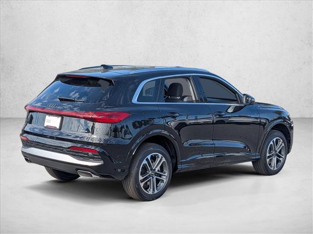 2025 Audi Q5 Premium Image 3 of 17