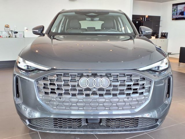 Vehicle image 2 of 23
