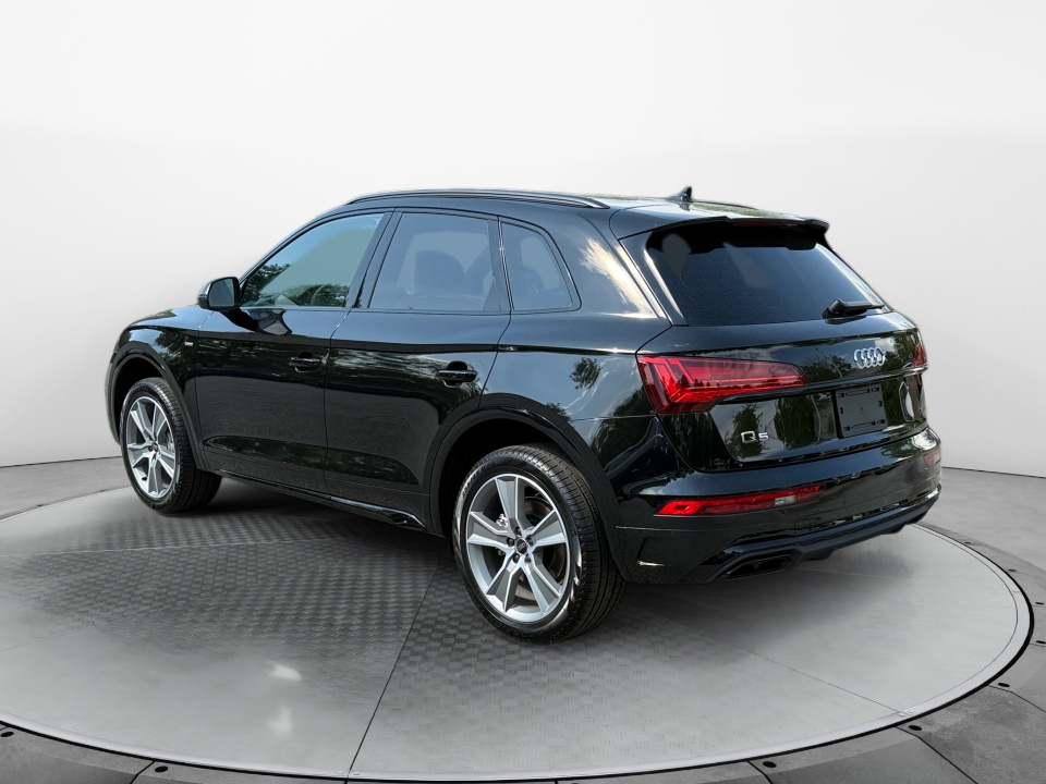Vehicle image 8 of 35