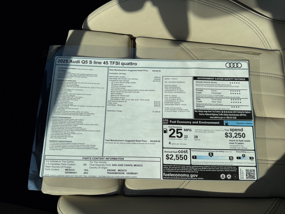 Vehicle image 33 of 35
