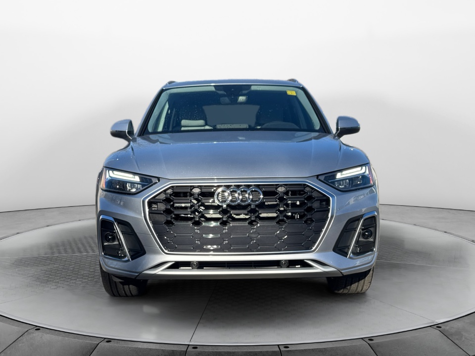 Vehicle image 4 of 30