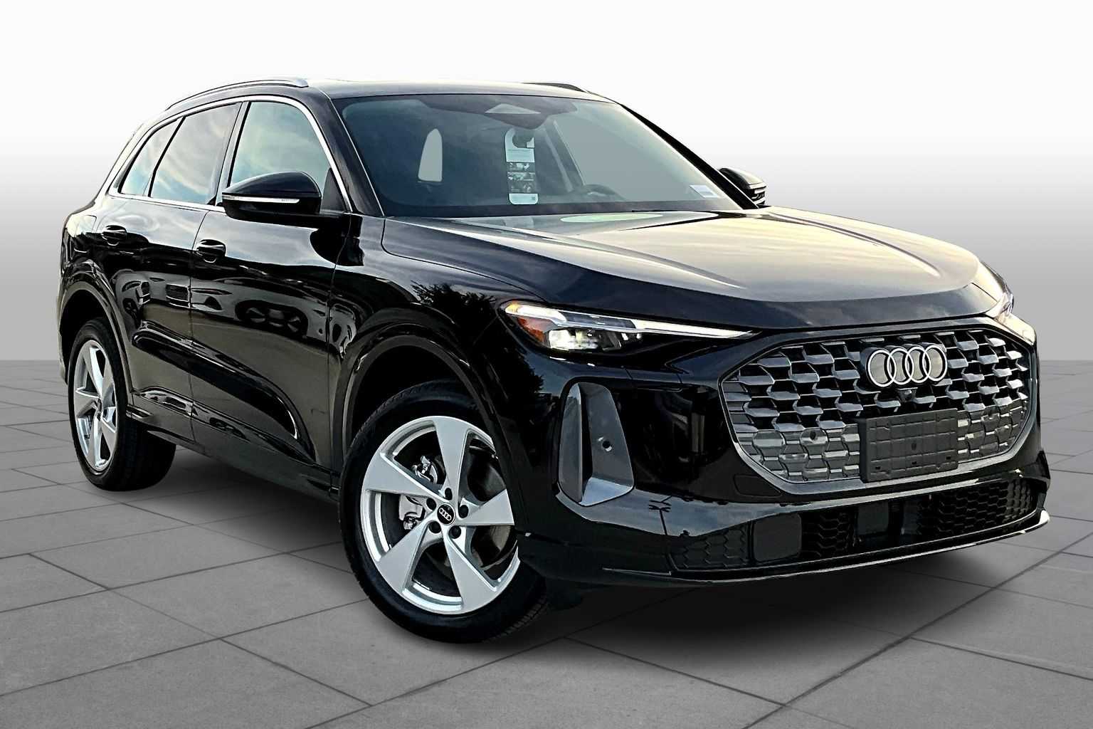 2025 Audi Q5 Premium Plus Image 3 of 19