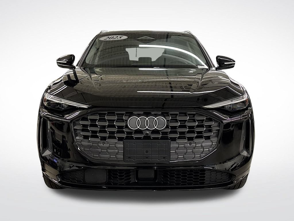 2025 Audi Q5 Premium Plus Image 2 of 25