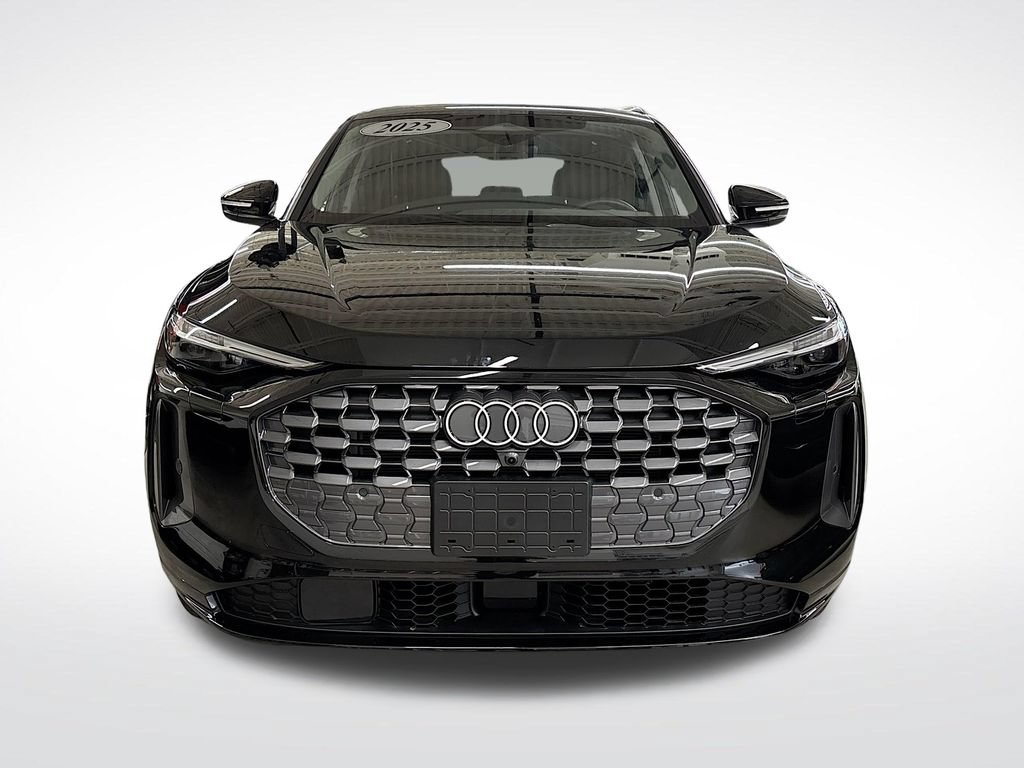 2025 Audi Q5 Premium Plus Image 2 of 26
