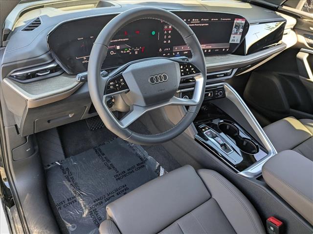 2025 Audi Q5 Premium Plus Image 12 of 17
