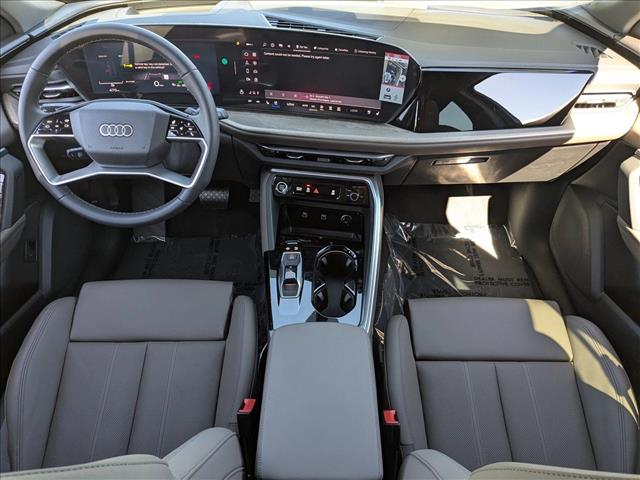 2025 Audi Q5 Premium Plus Image 11 of 17