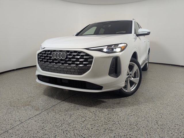 Vehicle image 2 of 21