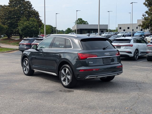 Vehicle image 7 of 35