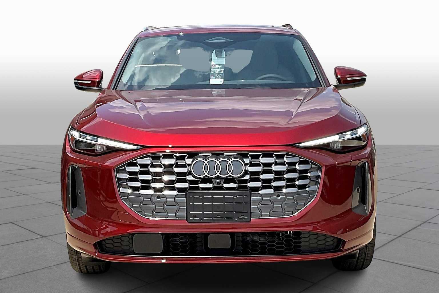 2025 Audi Q5 Prestige Image 2 of 19