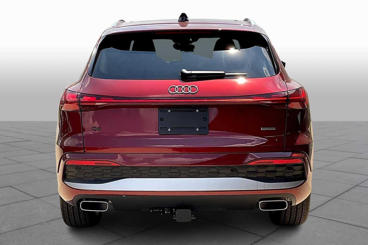 2025 Audi Q5 Prestige Image 4 of 19