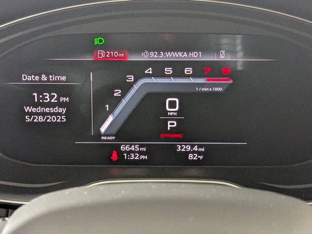Vehicle image 16 of 21
