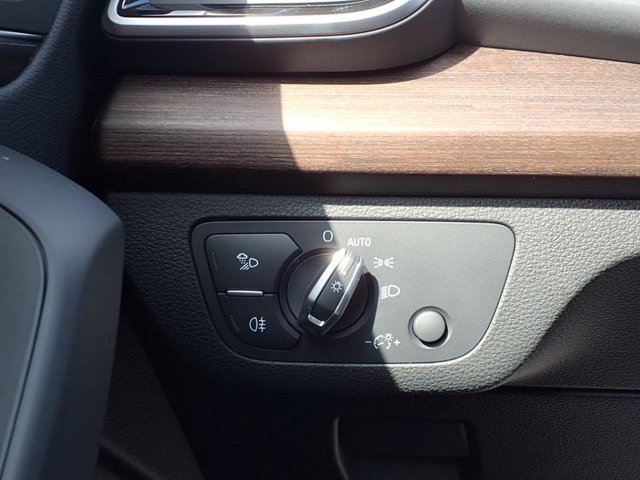 Vehicle image 24 of 24